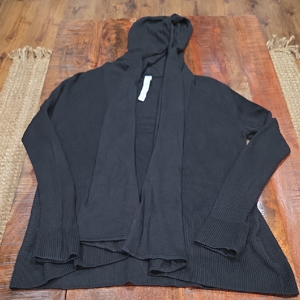 Lululemon Classic Black Wrap Sweater Size 12